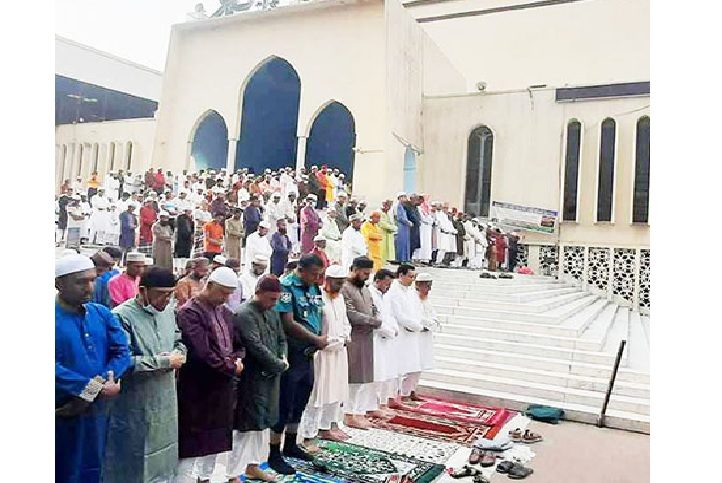 পবিত্র ঈদুল ফিতর আজ