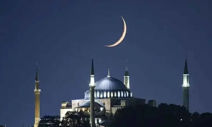 দেশের আকাশে চাঁদ দেখা যায়নি, ঈদ শনিবার