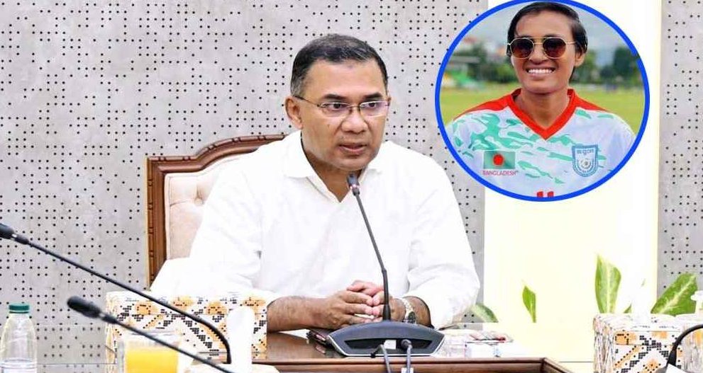 ফুটসাল মাঠ চাইলেন সাবিনা, প্রধানমন্ত্রী বললেন ‘ডান’