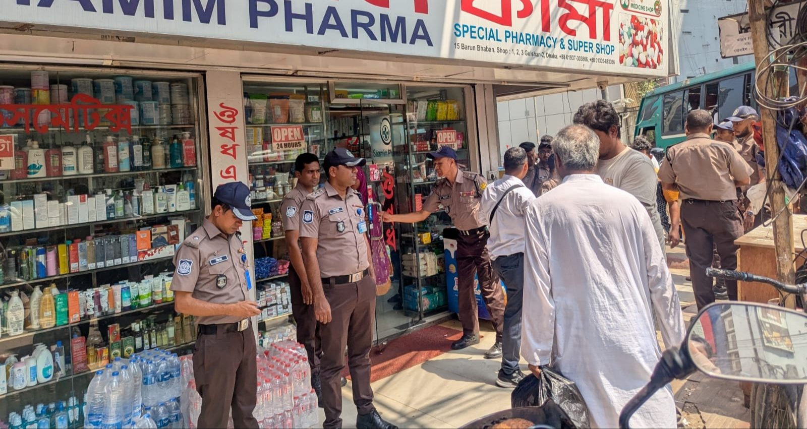 গুলশান, বনানী এলাকায় ডিএমপির অভিযানে, ১১ দোকানকে ৭৮ হাজার টাকা জরিমানা