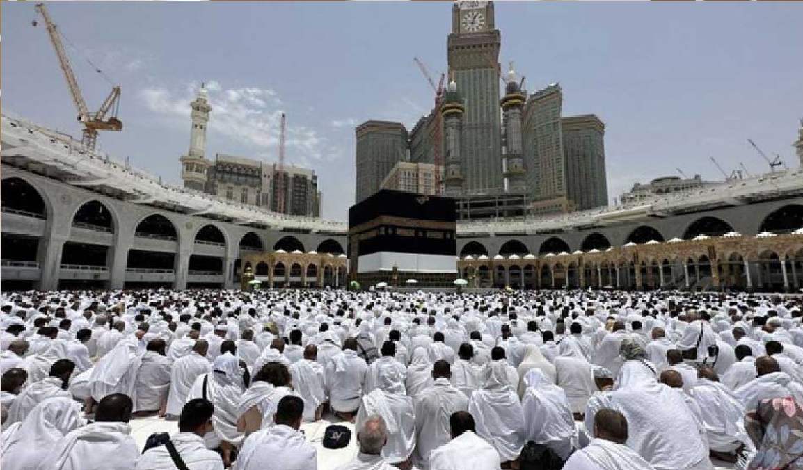 মক্কা-মদিনায় আটকা পড়েছেন হাজারো বাংলাদেশি