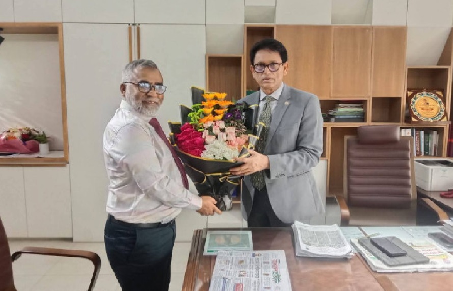 শিক্ষামন্ত্রীর সঙ্গে ইবি উপাচার্যের সাক্ষাৎ